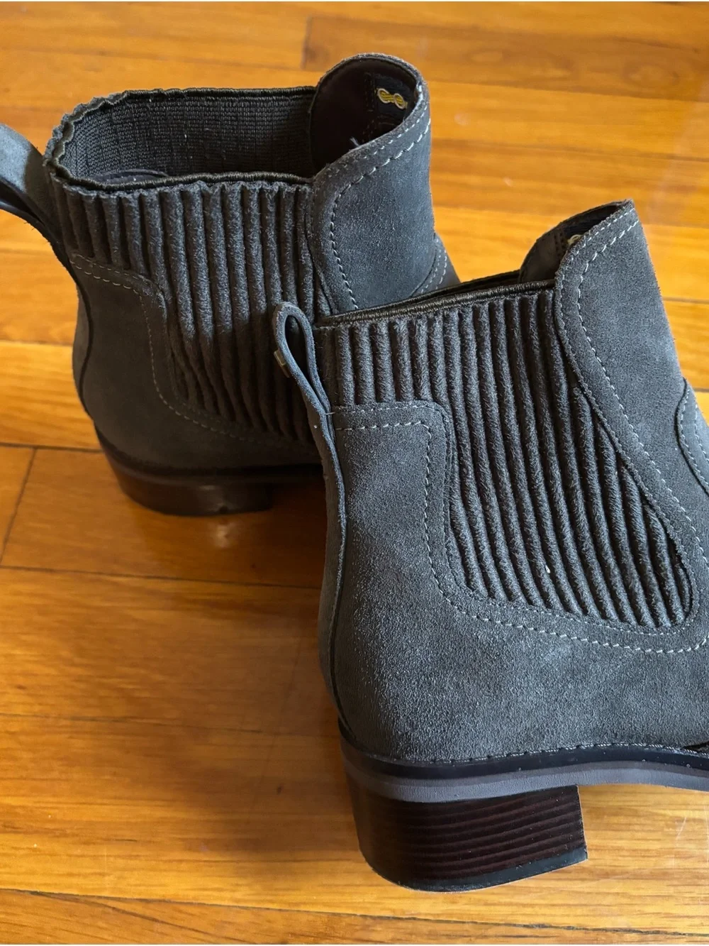 Cole Haan Grand.Os Gray Suede Chelsea Ankle Boots Pull On Block Heel 7B